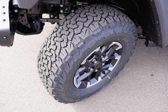 new 2025 Jeep Wrangler car, priced at $60,237