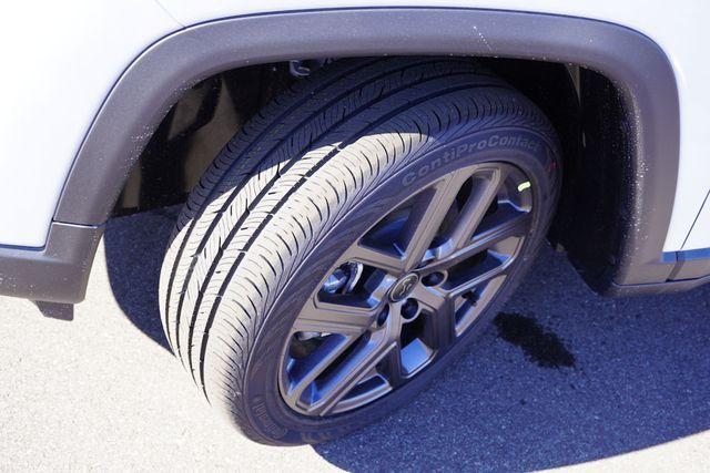 new 2026 Jeep Compass car, priced at $34,080