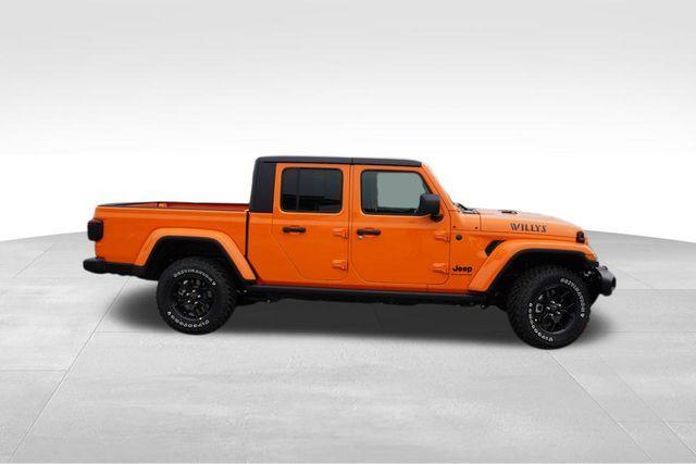 new 2025 Jeep Gladiator car, priced at $45,780