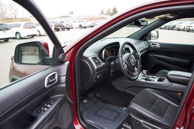 used 2019 Jeep Grand Cherokee car, priced at $17,846