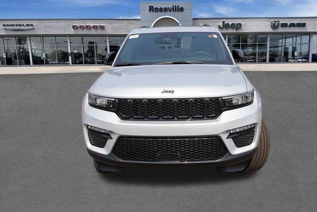 new 2025 Jeep Grand Cherokee car, priced at $44,458