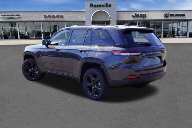 new 2025 Jeep Grand Cherokee car, priced at $44,270