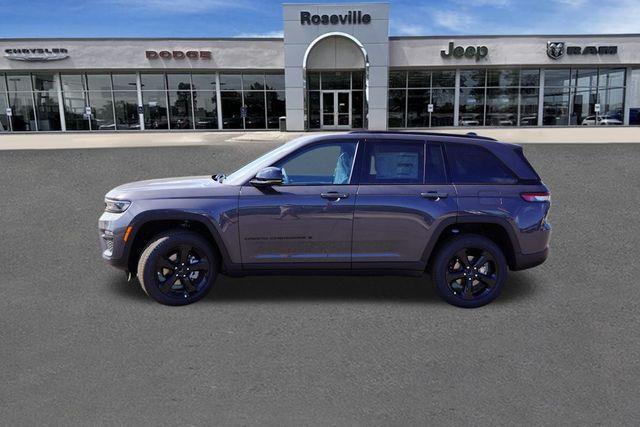 new 2025 Jeep Grand Cherokee car, priced at $44,270