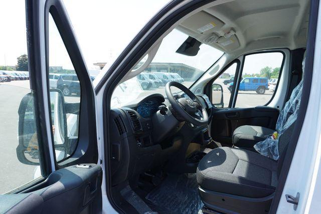 new 2025 Ram ProMaster 3500 car, priced at $49,414