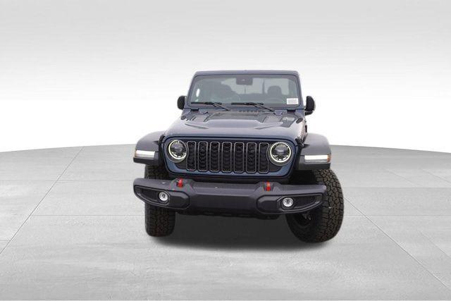 new 2025 Jeep Gladiator car, priced at $48,291