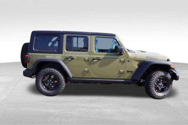 new 2025 Jeep Wrangler car, priced at $46,635