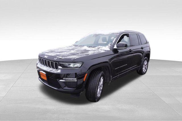 used 2022 Jeep Grand Cherokee car, priced at $31,621