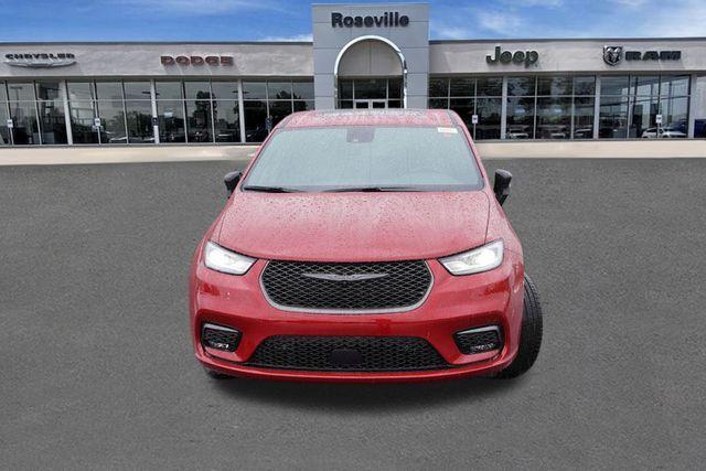 new 2026 Chrysler Pacifica car, priced at $45,846