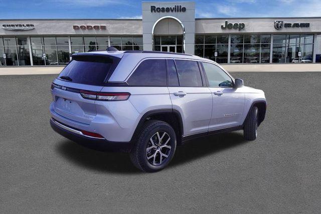 new 2025 Jeep Grand Cherokee car, priced at $41,950