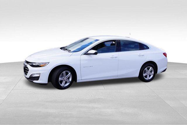 used 2024 Chevrolet Malibu car, priced at $21,546