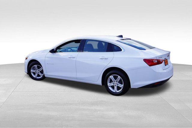 used 2024 Chevrolet Malibu car, priced at $21,546