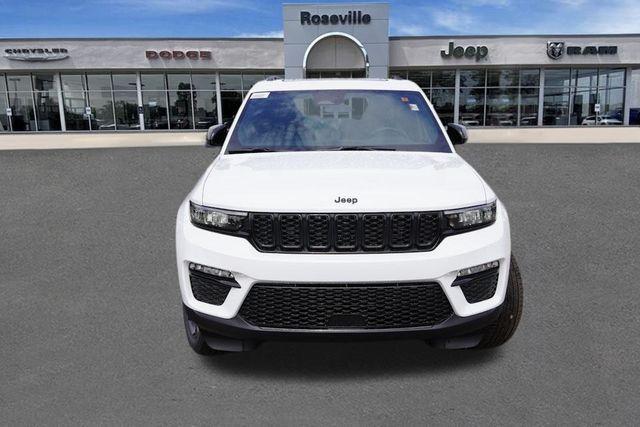 new 2025 Jeep Grand Cherokee car, priced at $45,940