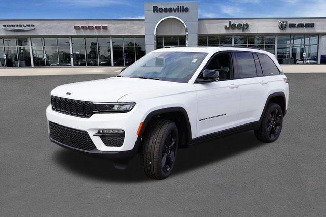 new 2025 Jeep Grand Cherokee car, priced at $45,940