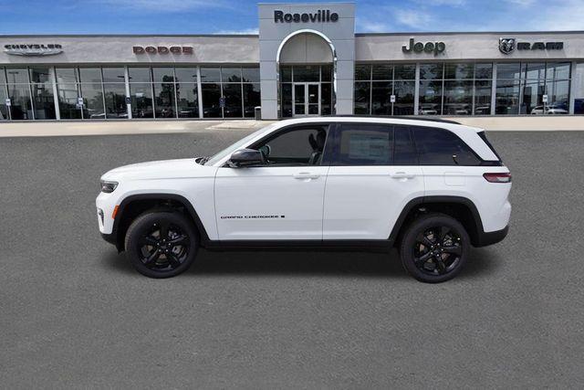 new 2025 Jeep Grand Cherokee car, priced at $45,940