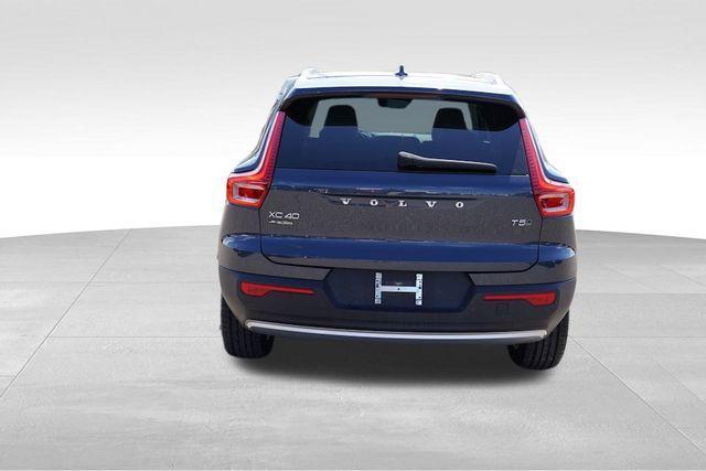 used 2022 Volvo XC40 car, priced at $23,000