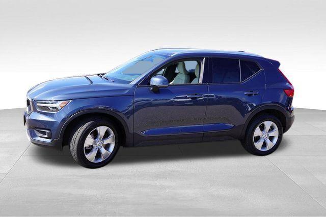 used 2022 Volvo XC40 car, priced at $22,477
