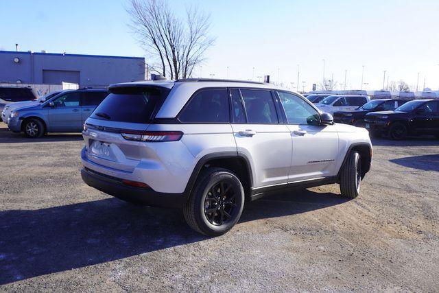 new 2025 Jeep Grand Cherokee car, priced at $39,659