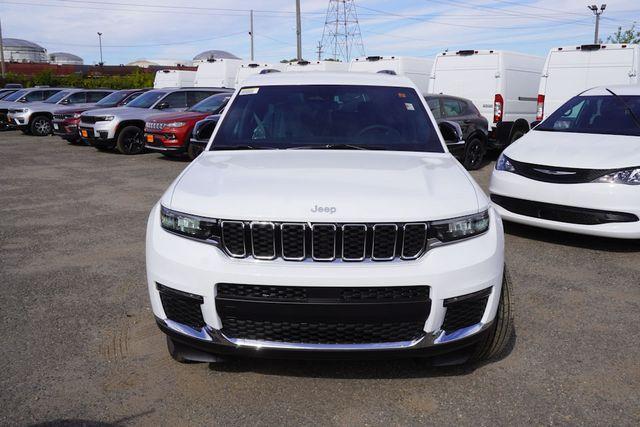 new 2025 Jeep Grand Cherokee L car, priced at $42,653