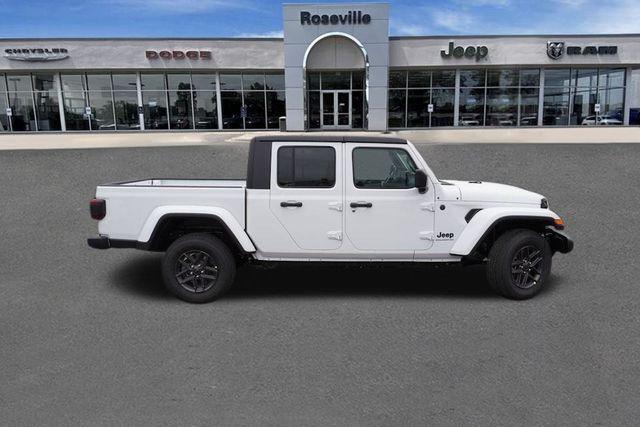 new 2024 Jeep Gladiator car, priced at $42,625