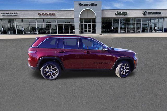 new 2025 Jeep Grand Cherokee car, priced at $41,450