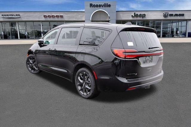 new 2026 Chrysler Pacifica car, priced at $47,753
