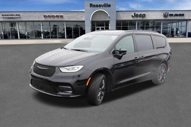new 2026 Chrysler Pacifica car, priced at $47,753