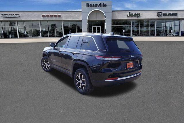 new 2025 Jeep Grand Cherokee car, priced at $40,450