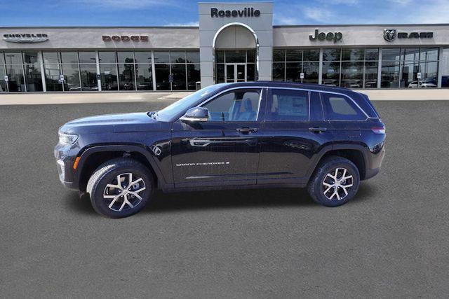 new 2025 Jeep Grand Cherokee car, priced at $40,450