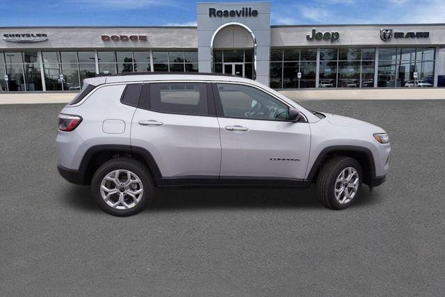 new 2025 Jeep Compass car, priced at $26,573