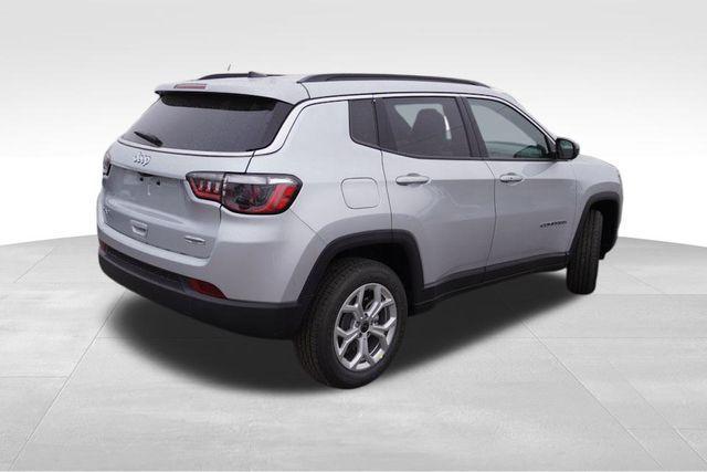 new 2025 Jeep Compass car, priced at $25,083