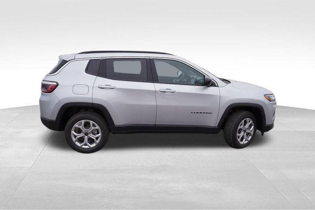 new 2025 Jeep Compass car, priced at $25,083