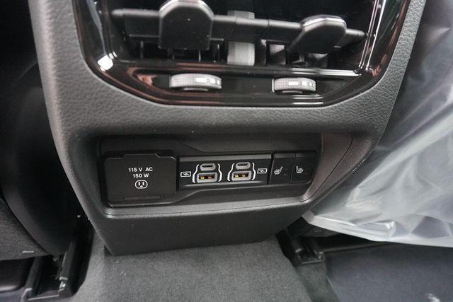 new 2025 Jeep Grand Cherokee car, priced at $42,581