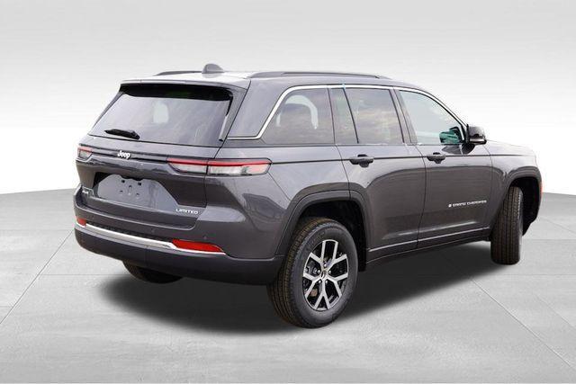 new 2025 Jeep Grand Cherokee car, priced at $41,699