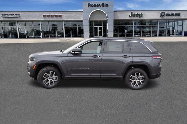 new 2025 Jeep Grand Cherokee car, priced at $43,444