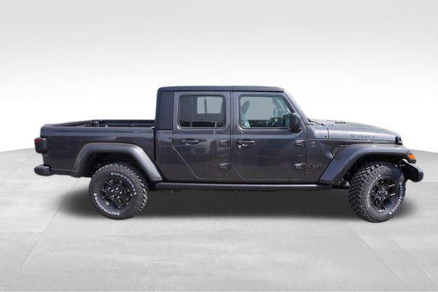 new 2024 Jeep Gladiator car, priced at $38,130