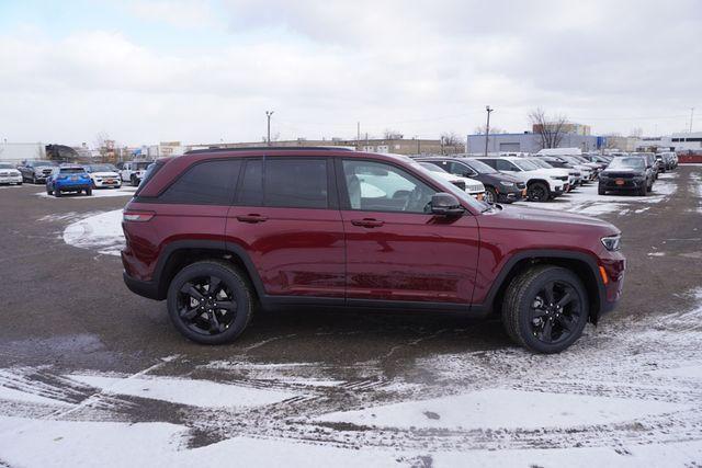 new 2025 Jeep Grand Cherokee car, priced at $48,365