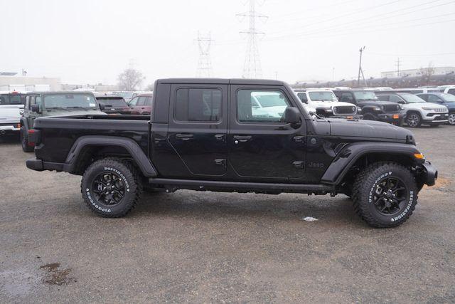 new 2024 Jeep Gladiator car, priced at $39,530