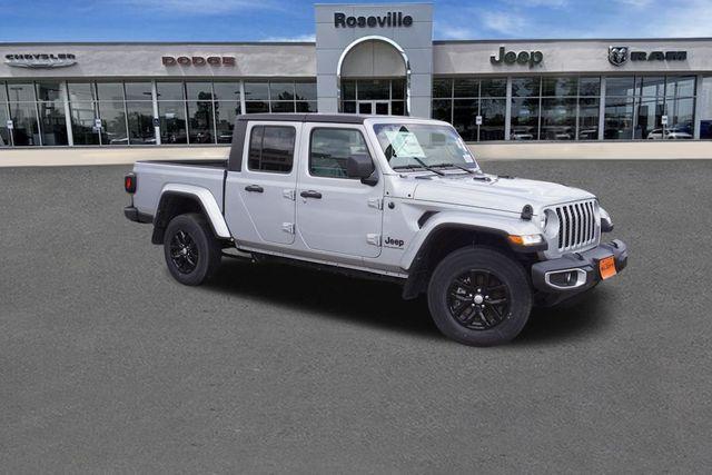 new 2023 Jeep Gladiator car, priced at $48,243