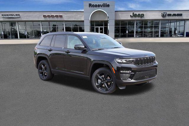 new 2025 Jeep Grand Cherokee car, priced at $48,003