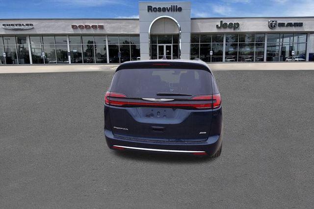 new 2025 Chrysler Pacifica car, priced at $42,282