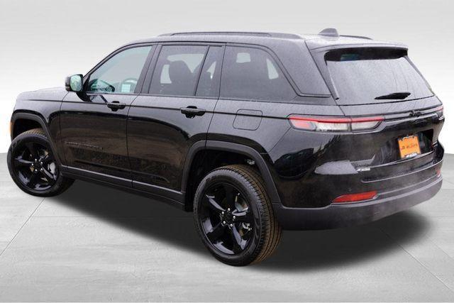 new 2025 Jeep Grand Cherokee car, priced at $45,713