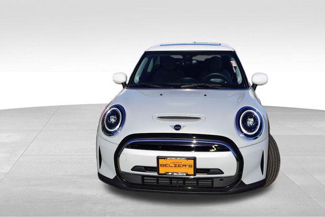 used 2023 MINI Hardtop car, priced at $21,397