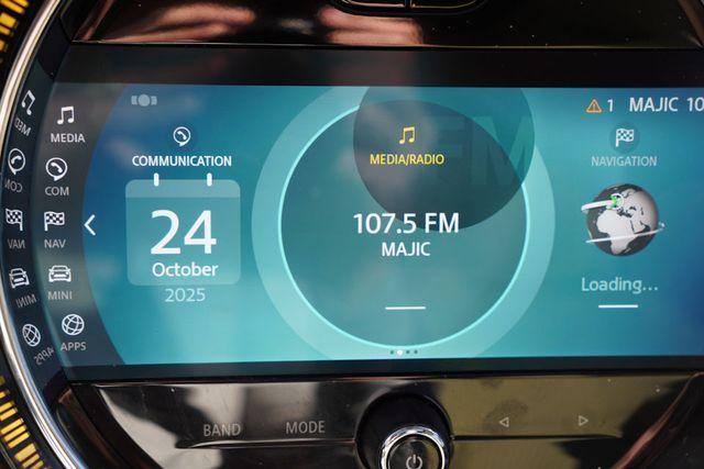 used 2023 MINI Hardtop car, priced at $22,000