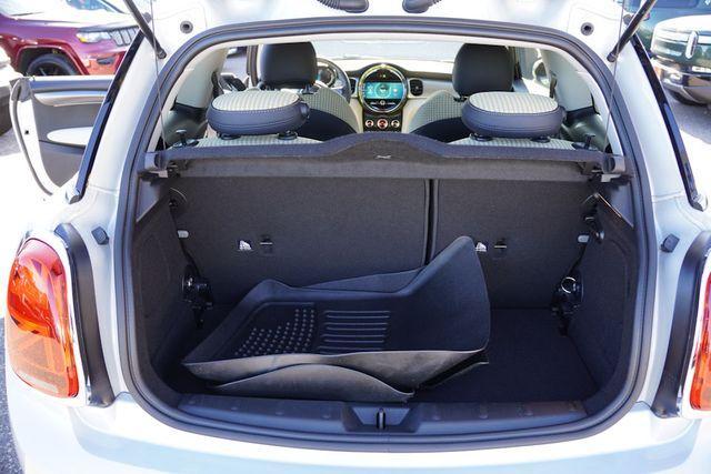 used 2023 MINI Hardtop car, priced at $21,397