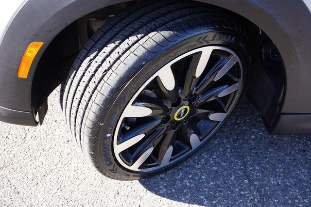 used 2023 MINI Hardtop car, priced at $21,397