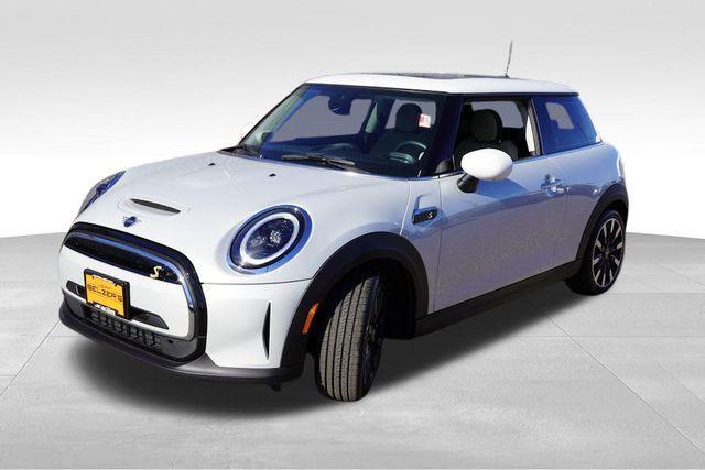 used 2023 MINI Hardtop car, priced at $21,397