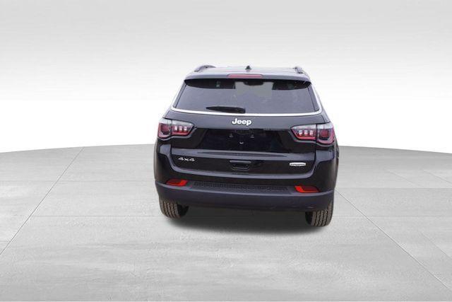 new 2025 Jeep Compass car, priced at $24,308