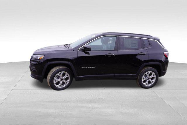 new 2025 Jeep Compass car, priced at $24,308