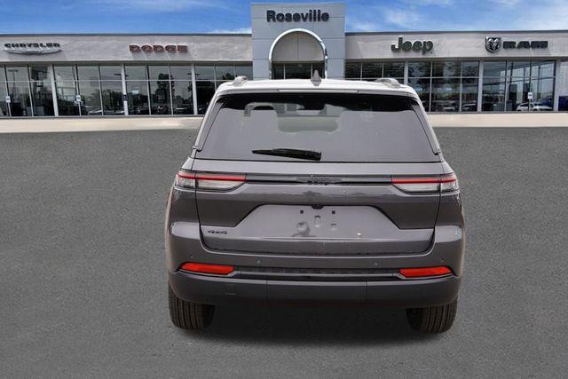 new 2025 Jeep Grand Cherokee car, priced at $40,453