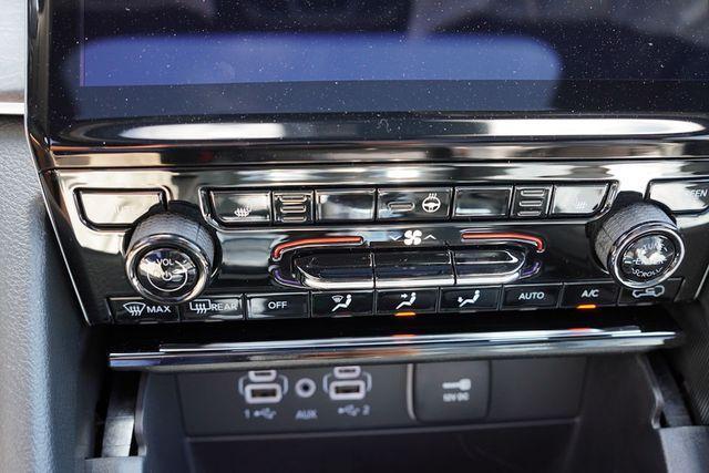 new 2025 Jeep Grand Cherokee car, priced at $43,569
